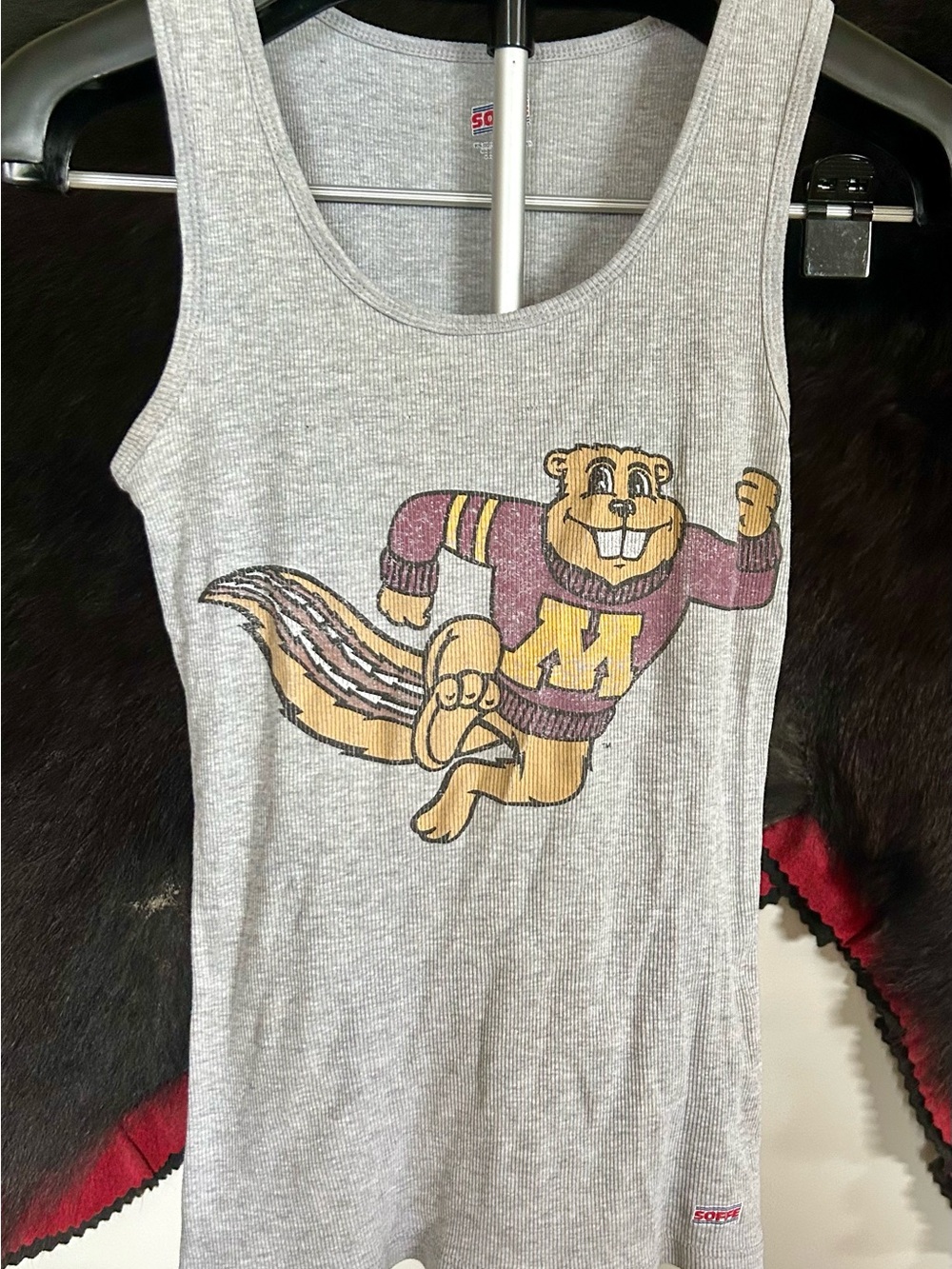 University of Minnesota Gray Vintage Wash Goldie Gofer Tank Sz L